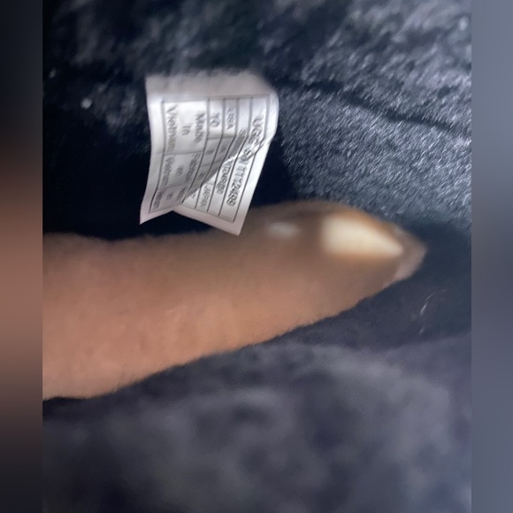 NWOT Women's Classic Mini Fluff Spill Seam UGGs - Picture 8 of 8